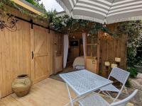 Piccola Casa Fiorita - Bed and Breakfast