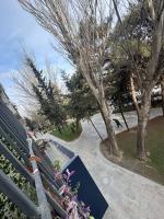 Prime Location 3-Rooms Apartment in Baku - B&B Baku