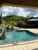 Villa Des Fontaines - Bed and Breakfast Entre-Deux