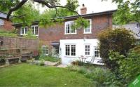 Beautiful townhouse in perfect location - B&B Guildford