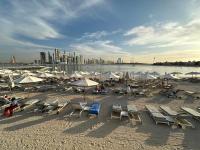 Renovated Marina view apartment in Oceana - Bed and Breakfast Dubai