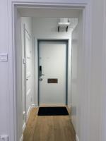 Charming City Studio, 10 Min Walk to Train Station - Bed and Breakfast Stockholm