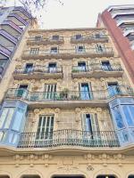 Gran Via City Center Apartment - Chambres d’hôtes Barcelone