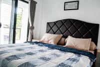 Habitación Doble con balcón (2 adultos + 1 niño)