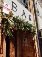 Hostal Restaurante Bustos - B&B Villarrubio