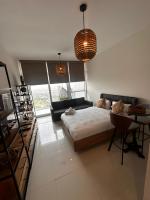 Damac hills, Trump Golf Resort, Penthouse Studio - B&B Dubai