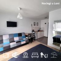 Noclegi u Loni- pokoje studio w zacisznym centrum nad morzem z parkingiem - B&B