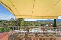Villa Collina Del Sole 12 Pax by VILLASRETREATS - B&B Nicola