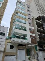 Apto Meia Praia Itapema SC com banheira,churrasqueira,garagem - Bed and Breakfast