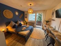 BOHO Apartment Zirbe Blue - Bed and Breakfast