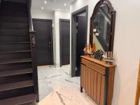 Modern London Newham Stratford E15 Home, 144sqm, Free Parking, AC, Fast WiFi, Near Westfield, Olympic Park, O2, Greenwhich, Fast Links to Central London - Chambres d'hôtes Londres