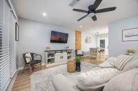 Serene Midtown Apartment 8 mi to Ft Moore - B&B Columbus