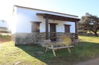 Alojamiento Rural 'al Muniat' - B&B El Castillo de las Guardas