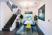 Stylish 4BR with Infrared Sauna, Hot Tub, Cornhole and Cowboy Pool - B&B