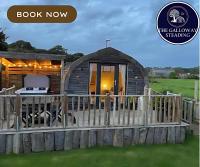 The Galloway Steading- The Bee Hive Couples Retreat with Hot Tub and Fire Pit - B&B Glenluce