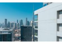 Keyrock Living - Luxury 1BR Apartment with Lake View in Business Bay - Ferienwohnung
