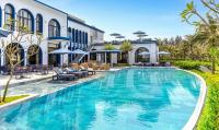 Hoi An Wyndham Beachfront Resort 3 bedroom pool villa - B&B Hà Quảng