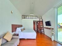 Family Room with Sea View