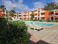 Paraiso Tropical wifi and pool Djadsal moradias - B&B Santa Maria