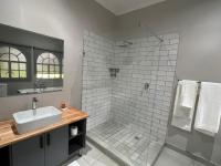 Chambre Triple avec Salle de Bains