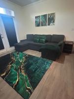 5 min UNCC, 15 min Uptown, 20 Min CLT Airport - B&B