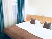 Deluxe Double Room with Extra Bed