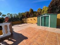 Villa in Alcaucin - Sleeps 4 - Pool - Parking - B&B Alcaucín