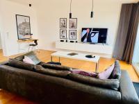 Stilvolles 007 Penthouse nähe Düsseldorf Köln - Bed and Breakfast Wuppertal