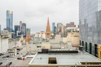 Bright, Luxury Penthouse with Amazing Views - B&B Melbourne