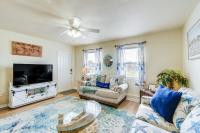 4 Mi to Beach Charming Port Charlotte Home! - Chambres d’hôtes
