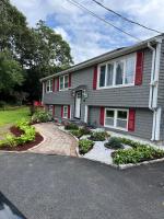 Cirlene's Beach Retreat - B&B Barnstable