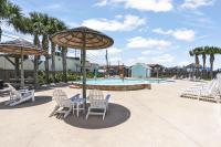 Resort Pool, 5 Bedroom, Dog-Friendly, King Bed, Near White Cap Beach, Patio, Grill - Bed and Breakfast Corpus Christi