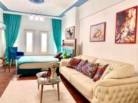 Apartment with Park View
