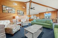 Summer Nights 4 Bedroom Oceanside Home - B&B Kill Devil Hills