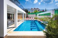 Hisar Prestige E - 4 Bedroom Private Villa in Popular Hisaronu - B&B Fethiye