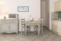 Relaxing Residenzia Palau Green Village 1 Bedroom Apartment B4 Premium 4Person - Chambres d'hôtes Palau