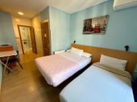 Camera Matrimoniale con Letto Supplementare