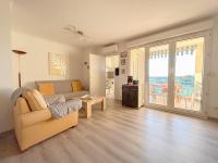 Appartement F2 à Fréjus avec terrasse et parking - B&B