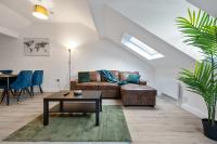 Stunning 1 bed Penthouse Apartment in East Village, Belfast - Walk to City Centre, Roof Terrace - B&B Belfast