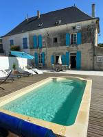 Stunning Maison du Maitre near Cognac private pool - B&B Haimps