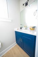 Cozy Downtown Retreat, Sleeps 8, Qbeds, Near Bojangles Coliseum - B&B
