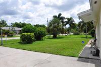 Contemporary 2 Bedroom Home Near 5th Ave & Mercato - B&B