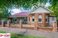 One Bedroom Apartment on Summer - No 2 Near CBD - B&B Orange