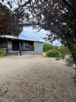 Coastal Bush Cabin Ocean Bay Getaway PL - B&B Fingal