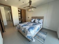 Appartement met 2 Slaapkamers, Balkon en Uitzicht op Zee