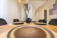 شقه 6 فاخره ثلاث غرف نوم وجلسه خارجيه صغيرة - B&B Riad