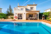 Villa Oasis, Piscina, Jacuzzi, Ténis e Praias! - B&B Portimão