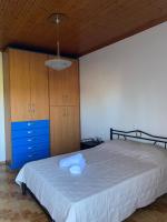 Fourlani's Apartments - Bed and Breakfast