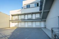 Studio A 350m PRAIA com Garagem privativa Cozinha funcional Ar Condicionado, Wi Fi, Localização estratégica, Centro da cidade, perto de tudo Reserve agora mesmo - Bed and Breakfast