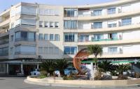 M T2 climatisé à100m de la plage ,des bateaux ,des commerces, Une terrasse ensoleillée - B&B